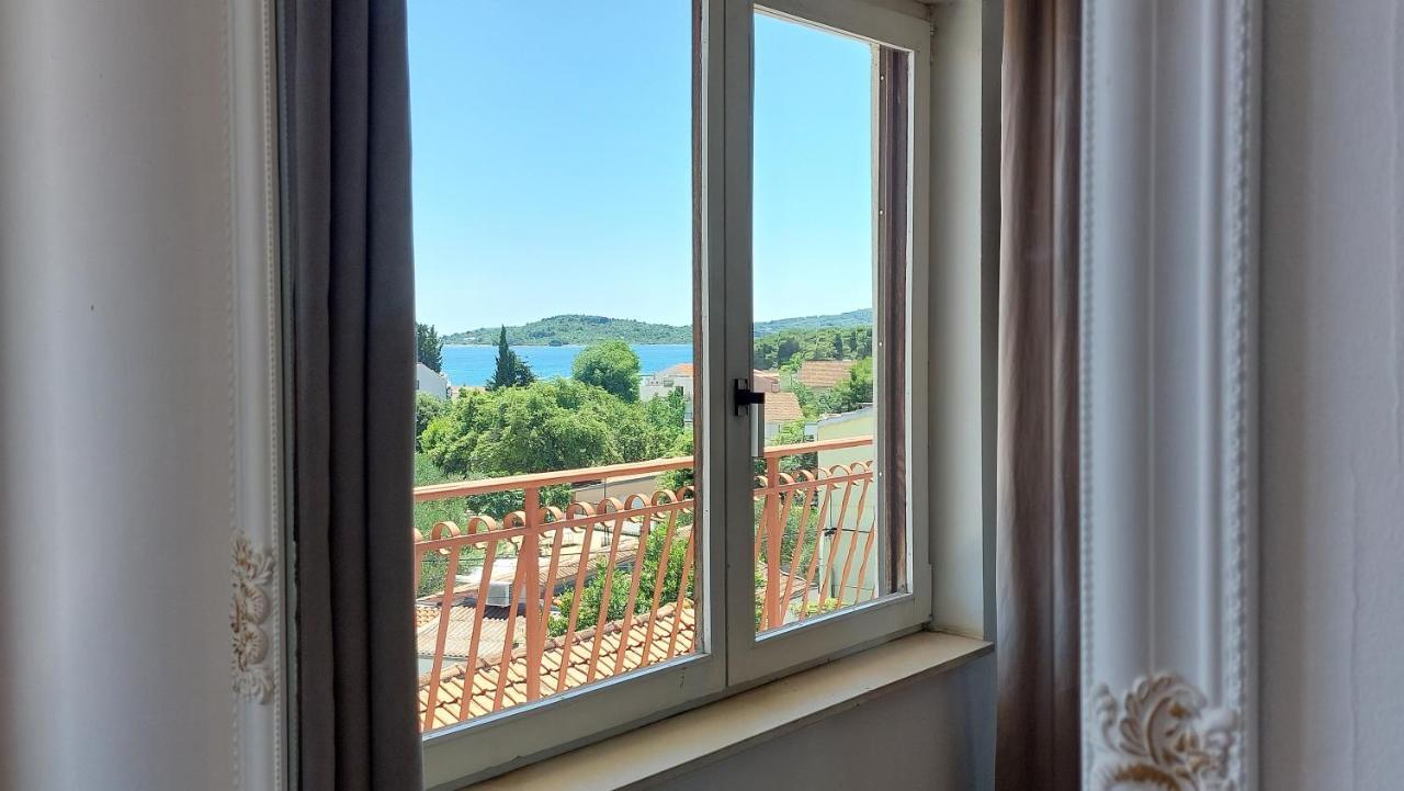 Sea Side Apartments Vodice Esterno foto