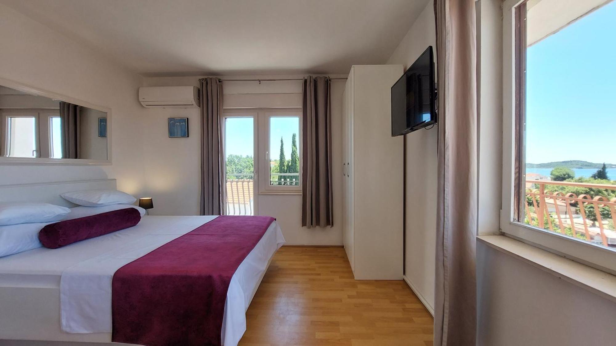 Sea Side Apartments Vodice Esterno foto