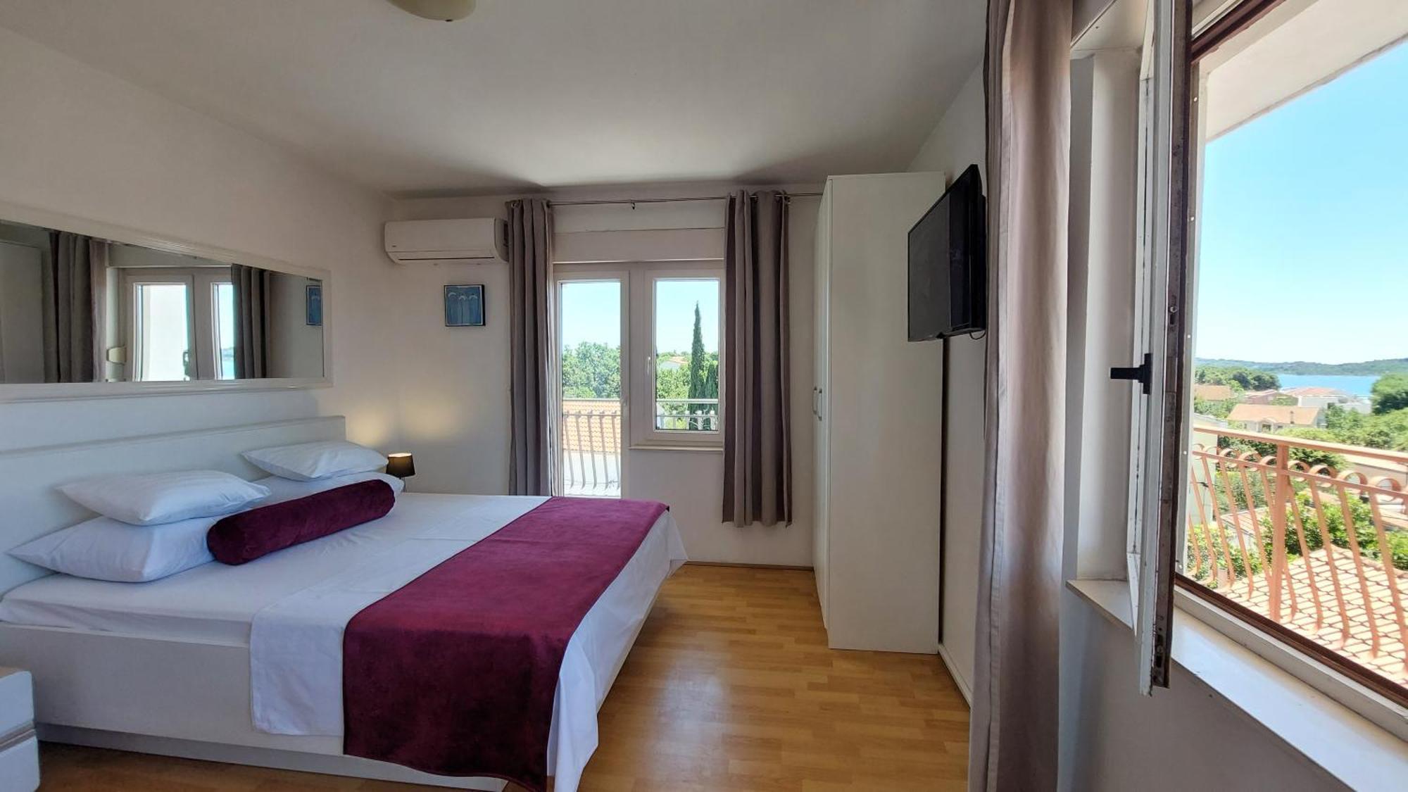 Sea Side Apartments Vodice Esterno foto